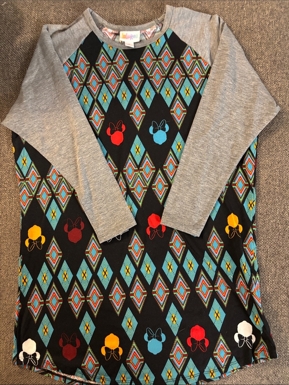 LuLaRoe Black Raglan Top with Grey Sleeves and Multi-Color Diamond Pattern